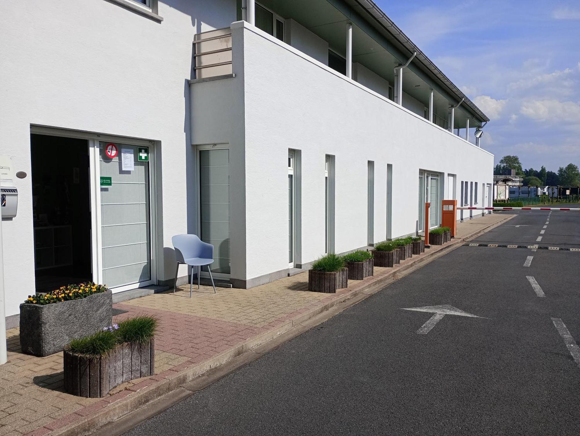 Noordzee 1 Hotel De Haan Exterior foto
